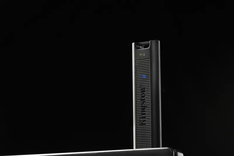 USB Kingston DataTraveler Max 1TB, USB Type-C, 3.2 Gen 2, 1000 MB/s, E zezë