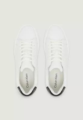 Atlete për meshkuj Calvin Klein Jeans YM0YM01344, të zeza-bardha [Madhësia: 43]