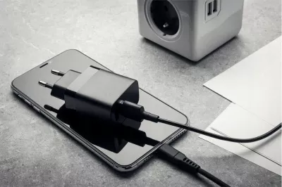 Karikues udhëtimi Fixed FIXC17N-2U-BK 17W 2x USB-A, i zi
