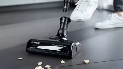 Fshesë me vakum BOSCH BCS 711XXL, e zezë