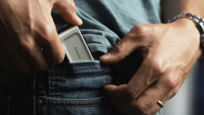 SSD portabël Kingston XS2000, 500 GB, USB Type-C, 3.2 Gen 2, 2000 MB/s, E zezë, Argjendtë