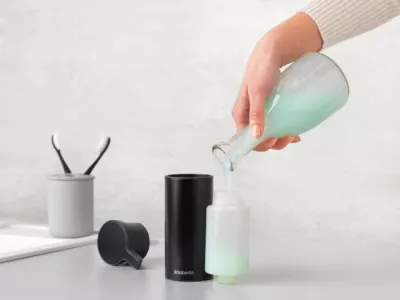 Dispenser sapuni i lëngshëm Brabantia 128448, 16.5×6.5×9.5 cm, i zi mat