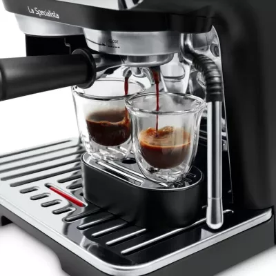 Makine kafeje DeLonghi La Specialista Arte, e zezë
