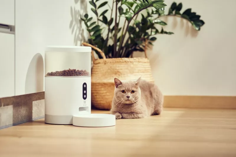 Pajisje ushqyese automatike për kafshë shtëpiake TESLA TSL-PC-BL4, Wi-Fi, e bardhë