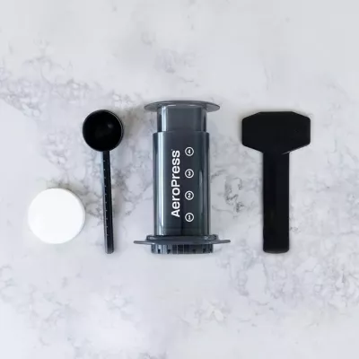 Aparat kafeje manual AeroPress 85R11, teknopolimer, i zi