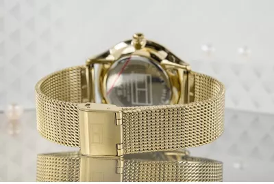 Orë dore për femra Tommy Hilfiger, ari