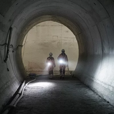 Elektrik dore Ledlenser P7R Pro, LED, 60 orë, IP68, Alumini, E zezë