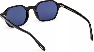 Syze dielli për meshkuj Tom Ford FT1301 01V, të zeza [Ngjyra: 51]