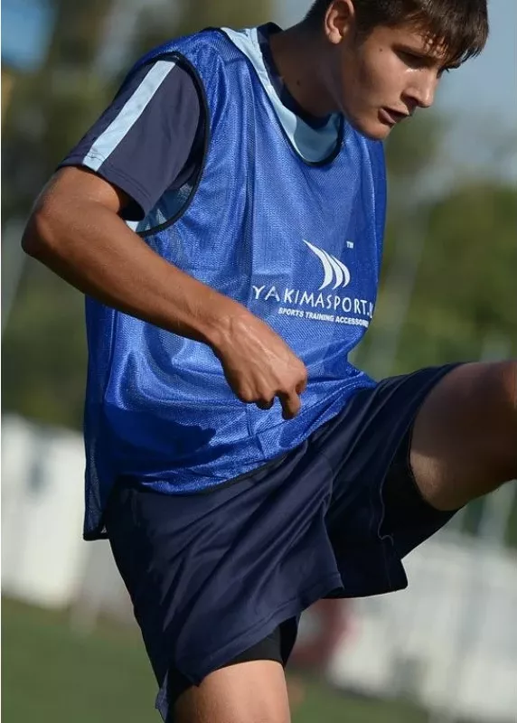 Shenjues për futboll për fëmijë Yakimasport, të kuqe