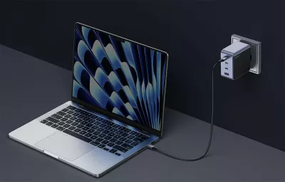 Karikues Ugreen Nexode Air 35043 100W 3x USB-C + 1x USB-A, pa kabllo, gri