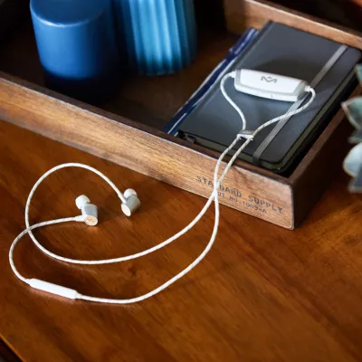 Kufje House of Marley Uplift 2 Bluetooth in-ear, deri 10 orë bateri, me mikrofon, Argjendtë