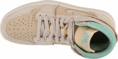Atlete Nike Jordan për femra, bezhë [Madhësia: 40]