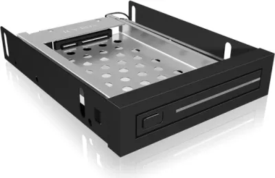 Kasë rack 3.5" për disk 2.5" SATA ICYBOX IB-2216StS, 6 Gbit/s, Hot Swap, e zezë, set me kabllo
