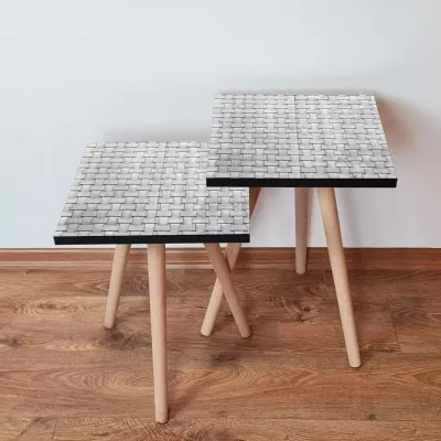 Set tavolinash ndihmëse, dy copë, ngjyrë gri dhe e bardhë, Skye Decor, 2Shp373