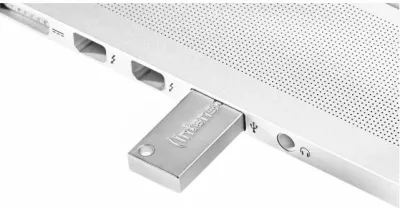 USB flash drive INTENSO Premium Line 32GB USB 3.0, argjendtë
