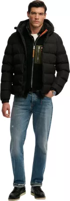 Jakne puffer me kapuç Superdry SDM5011905A për meshkuj, e zezë [Madhësia: XL]