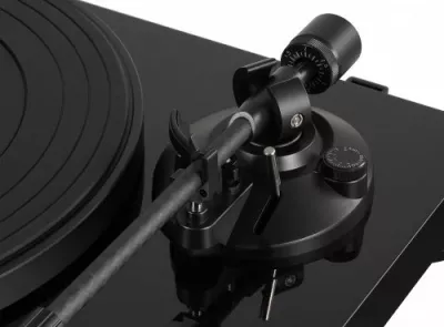 Gramafon audio-technica AT-LPW50PB, phono preamplifier, i zi