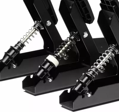 Set pedalash Thrustmaster Raceline Pedals III LC, 3-pedalësh, metalik, për PC/PS5/PS4/Xbox One/Xbox Series X|S, zi