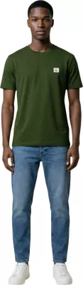 Maicë për meshkuj Calvin Klein Jeans SS Badge 30S Jersey LV04RC272G, ulliri e gjelbër [Madhësia: S]