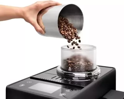 Aparat kafeje DeLonghi Rivelia EXAM440.35.B 19 bar, ekran TFT me ngjyra 3.5", Bean Switch System, 1.4 L, Onyx Black
