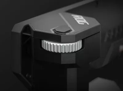 Mbajtës për kartel grafike Asus ROG Herculx 90DA0020-B09000, 72-128 mm, ARGB, i zi