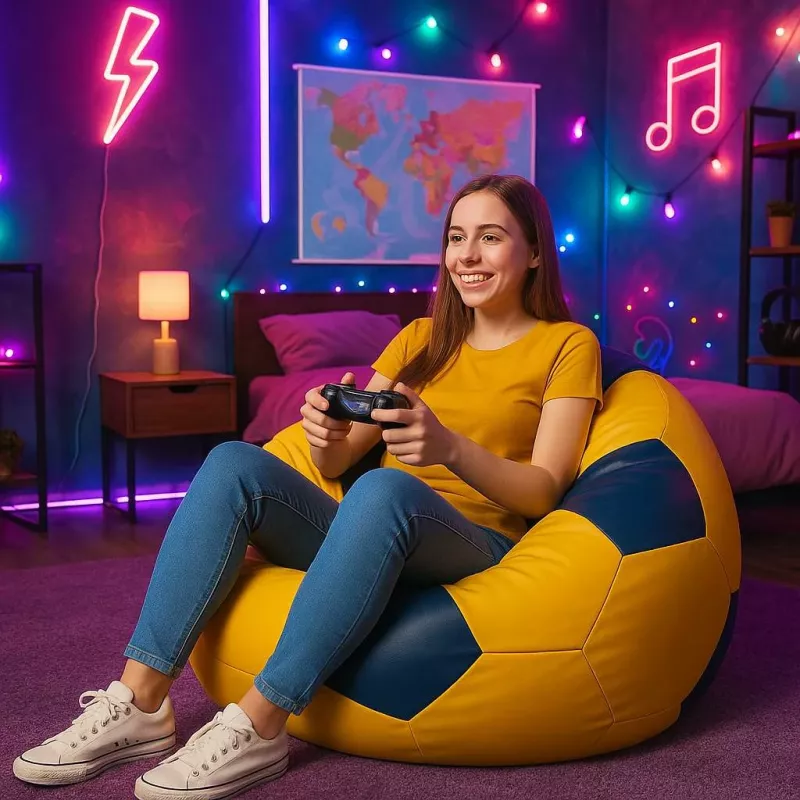 Qese ulëse futbolli, ngjyrë e verdhë dhe kaltër, Atelier del Sofa, e madhe