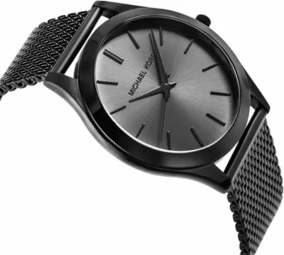 Orë dore dhe portofol kartelash Michael Kors për meshkuj, të zeza