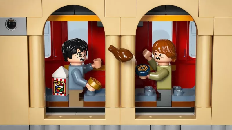 Set LEGO Harry Potter 76450 Book nook: Hogwarts Express, 832 pjesë