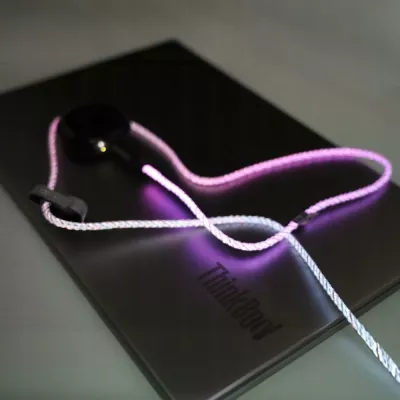 Kabllo USB-C në USB-C Fixed FIXDLED-CC-RA 1.2 m 60W PD me RGB, Multicolor, me shirit velcro + organizues vetëngjitës