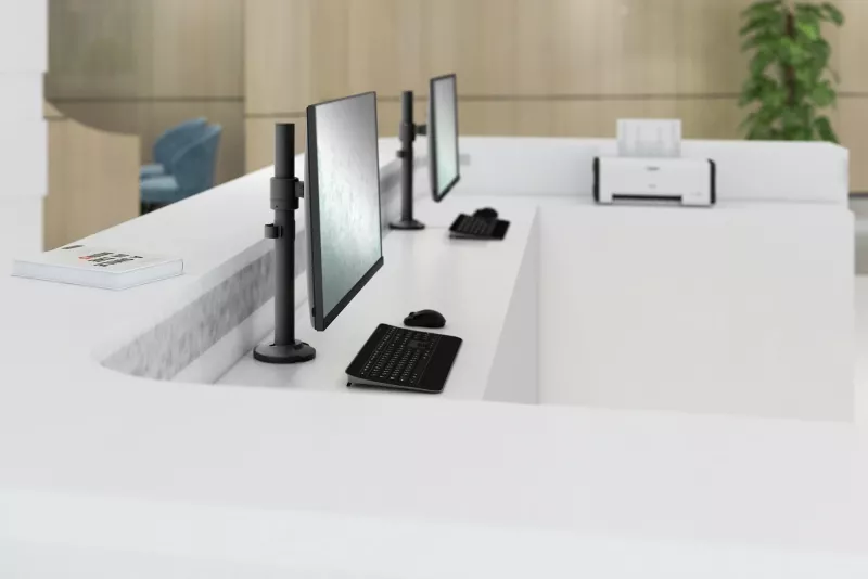 Mbajtëse monitori Digitus, universal, pole mount, 15-32 inç, clamp, e zezë
