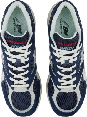 Atlete për meshkuj New Balance U880R6ZZ, gri [Madhësia: 40.5]