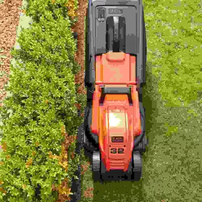 Kositëse bari elektrike Black&Decker BEMW451BH 1200 W, 32 cm, shportë 35 L, zezë/portokalli