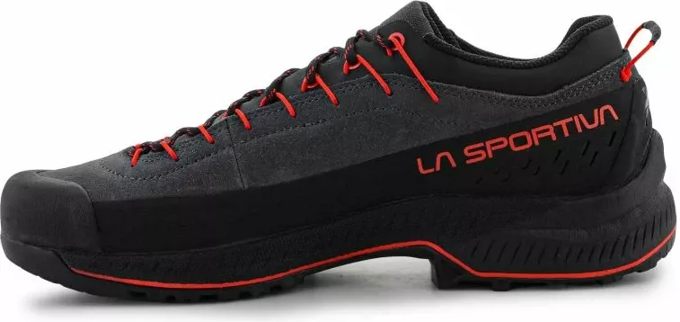 Atlete për meshkuj La Sportiva, të zeza