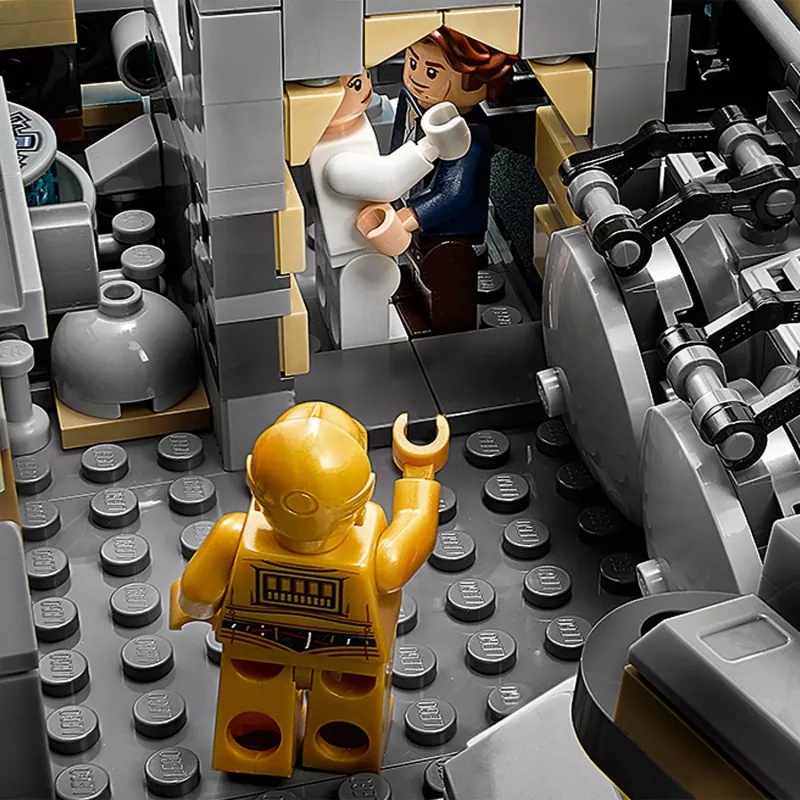 Set ndërtimi LEGO Star Wars Millennium Falcon 75192, 7541 copa, 13.6 kg