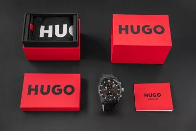 Orë dore për meshkuj Hugo, e zezë