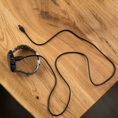Kabllo karikimi USB-C Fixed FIXDW-796-C 1m për Garmin Fenix/Epix/Venu/Vivoactive/Forerunner, e zezë
