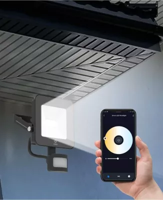 Dritë LED Woox R5113, IP44, 1600 lm, e zezë