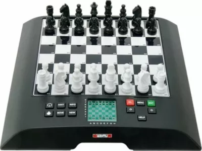 Shah elektronik Millennium Chess Genius Pro M810, deri 2000 ELO, magnetik, tabelë 30 x 27.6 cm, i zi