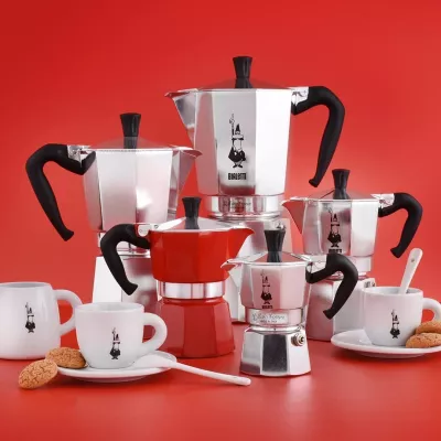 Aparat kafeje BIALETTI MOKA EXPRESS 18TZ 900 ml argjendtë