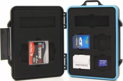 Kutizë për karta memorje Orico PHCD-6, 6x SD / 4x microSD / 1x CF, e zezë, set me karabinë dhe ngjitëse