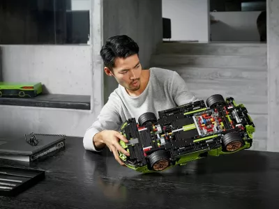 Set LEGO Technic Lamborghini Sián FKP 37
