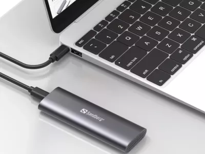 Kasë Sandberg 136-39 për SSD M.2 NVMe, USB 3.2 Gen 2 10Gbps, deri 4TB, gri e errët
