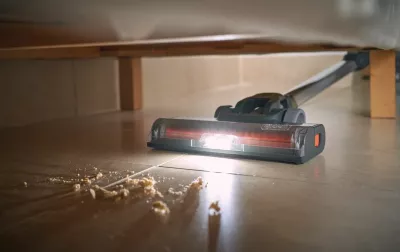 Fshesë me korrent 2-në-1 Black&Decker BHFEA520J, 18V, bateri e integruar 2Ah, 500ml, e zezë