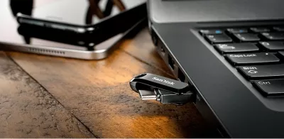 USB SanDisk Ultra Dual Drive Go, 64 GB, USB Type-A / USB Type-C, 3.2 Gen 1, e zezë