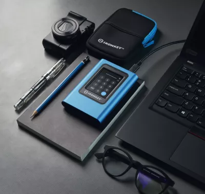 SSD i jashtëm Kingston IronKey Vault Privacy 80, 960GB, USB Type-C, Blu