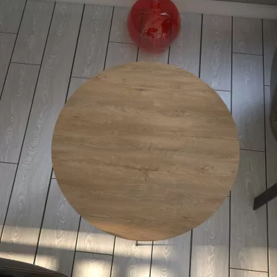 Tavolinë anësore Hanah Home, ngjyrë lisi kaukazian, Sandalf
