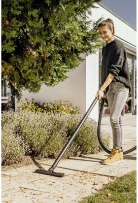 Fshesë me ujë e tharje, Kärcher WD 3 S V-17/4/20 (1.628-135.0), 1000W, depozitë inox 17L, zorrë 2m, kabllo 4m, e verdhë