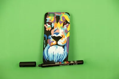 Set markerë dekorativ Uni Posca GIFT METAL TIN, 20 copë (6x PC-1MC, 7x PC-3M, 7x PC-5M), ngjyra të ndryshme
