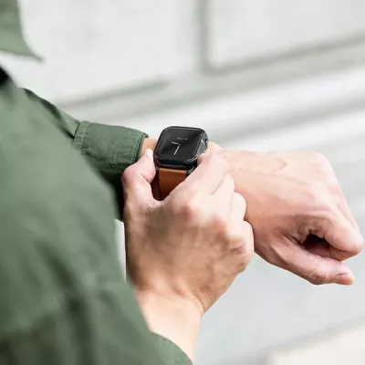 Mbështjellës UNIQ Garde për Apple Watch 7/8/9/SE2, 45mm, Transparent