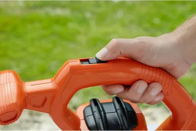 Fshesë me vakum dhe fryrëse gjethe BLACK+DECKER BEBLV260, 2600 W, 40L, E zezë